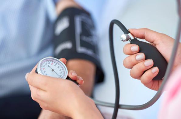 High Blood Pressure Symptoms People Ignore  (Plus When to Get Checked)