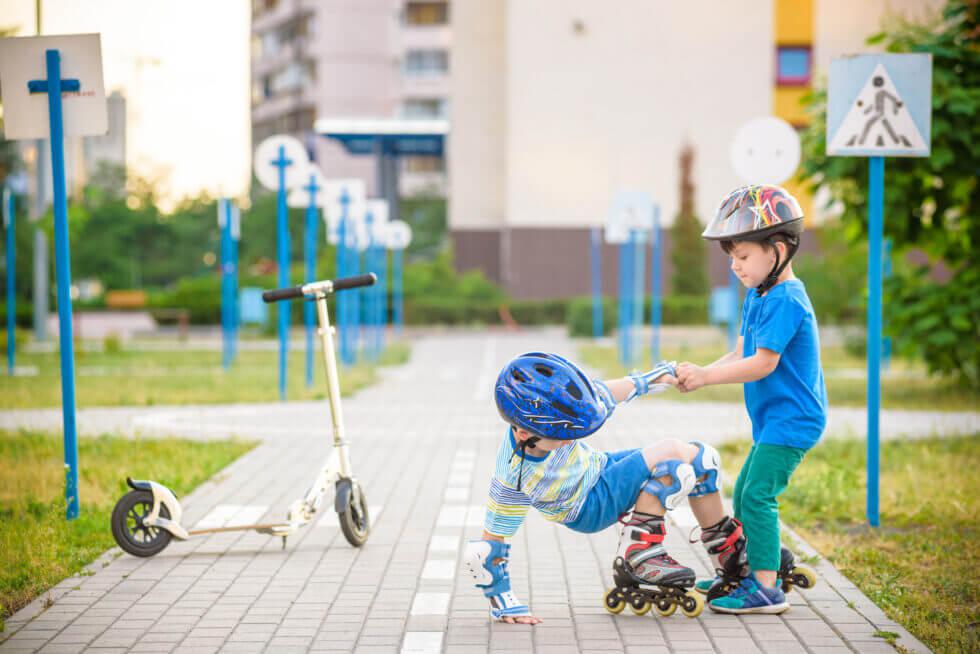 Did My Child Break a Bone at the Playground? Here’s How to Tell