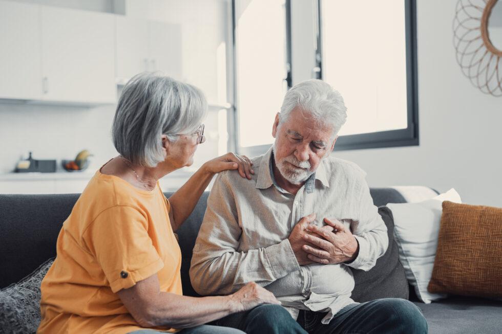 Burning Feeling in the Lungs: Causes and When to Seek Care