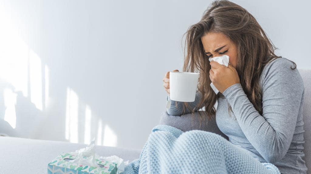 Maybe you get the flu shot every year or maybe you’re one of many who shy away from all things needle related. Regardless, if there’s a year to face your fears, this is it. There are many reasons to get an influenza (flu) shot, however, with COVID-19 still spreading, getting the flu vaccine in 2020-2021 Maybe you get the flu shot every year or maybe you’re one of many who shy away from all things needle related. Regardless, if there’s a year to face your fears, this is it. There are many reasons to get an influenza (flu) shot, however, with COVID-19 still spreading, getting the flu vaccine in 2020-2021