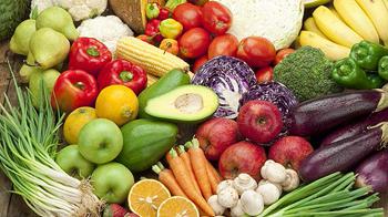 Although it's strongly recommended for preventing the flu, getting a vaccine is not the only way to protect yourself from the flu. What you eat every day can also keep you from getting sick. Next time your headed to the store, add these 5 Flu Fighting Foods to your grocery lists to help fight the Although it's strongly recommended for preventing the flu, getting a vaccine is not the only way to protect yourself from the flu. What you eat every day can also keep you from getting sick. Next time your headed to the store, add these 5 Flu Fighting Foods to your grocery lists to help fight the