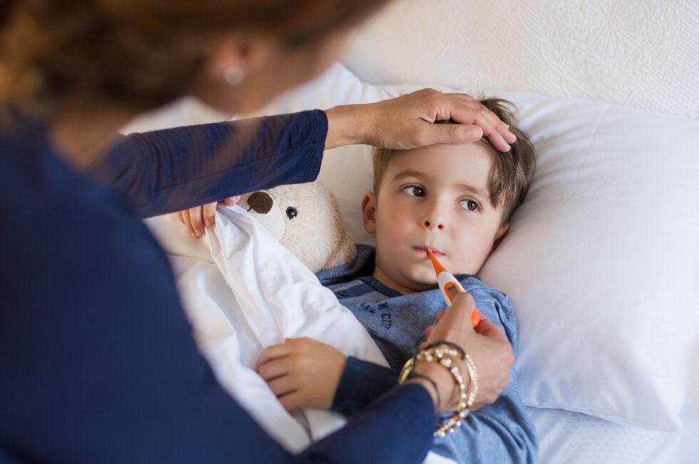 Navigating Flu Season: Prevention, Warning Signs, and When to Visit Urgent Care.